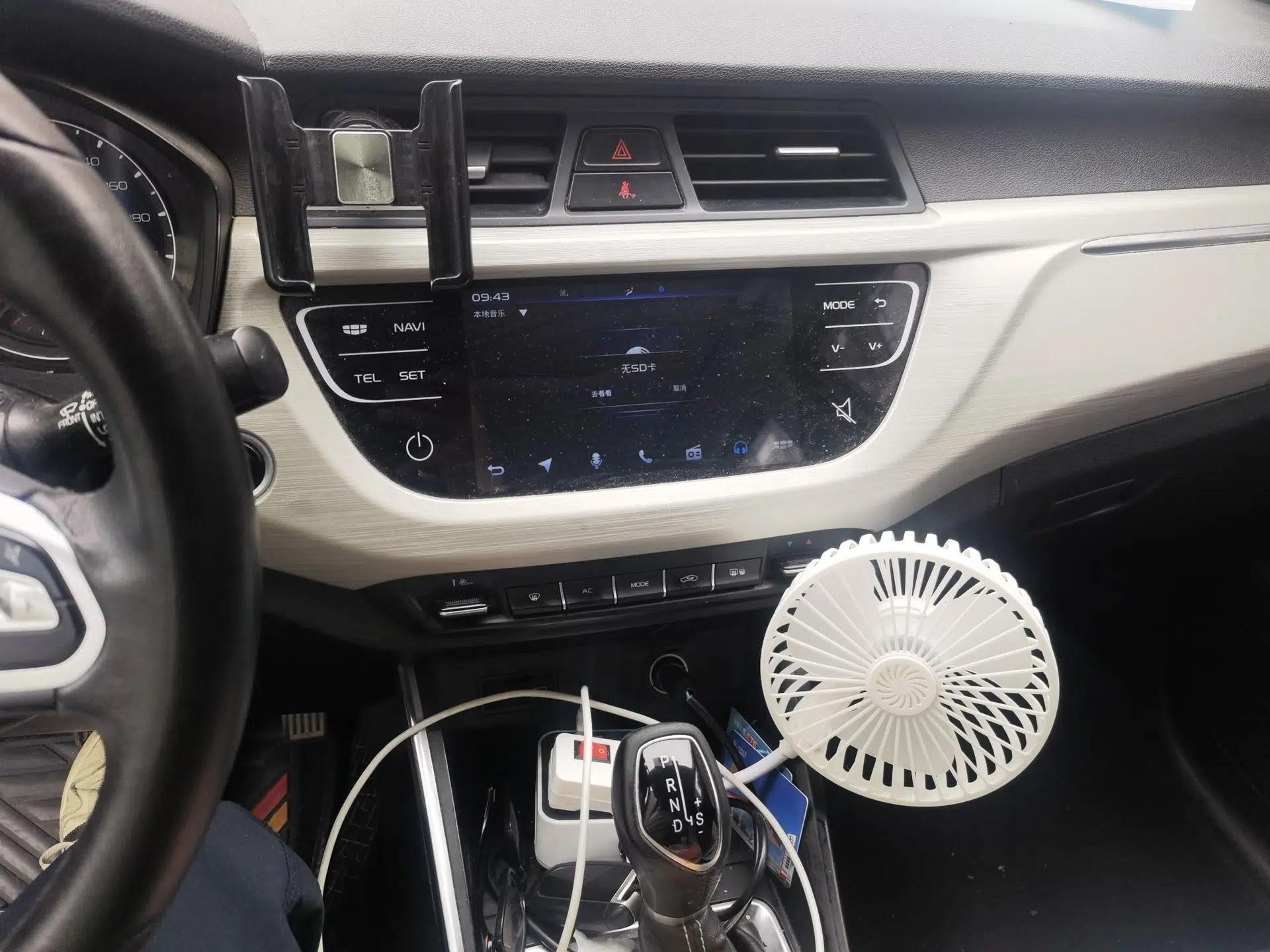 Geely Auto Vision X3 2020 1.5L CVT Luxury Model — миниатюра 14