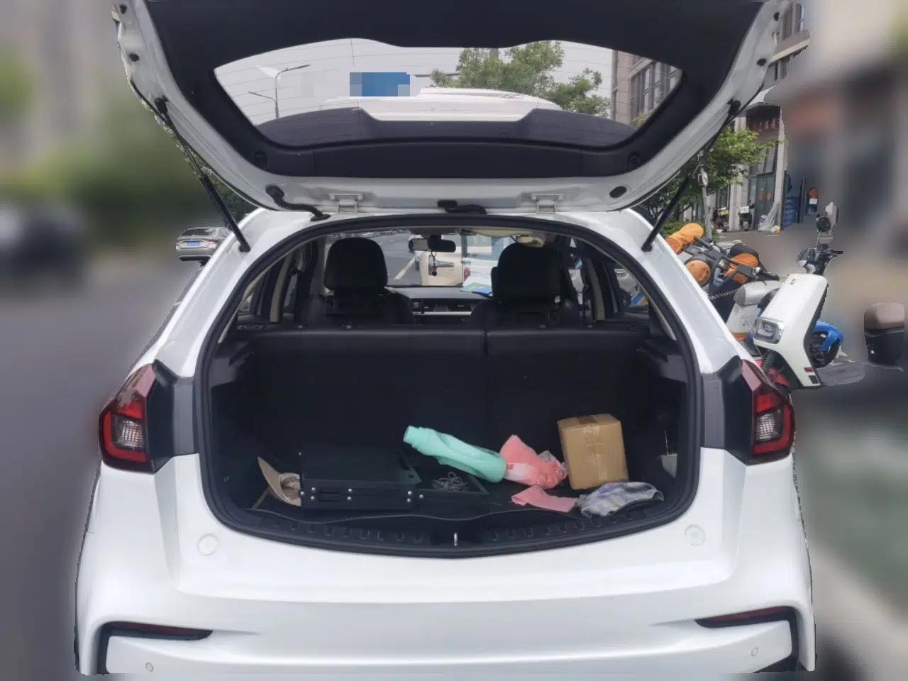 Geely Auto Vision X3 2020 1.5L CVT Luxury Model — миниатюра 20