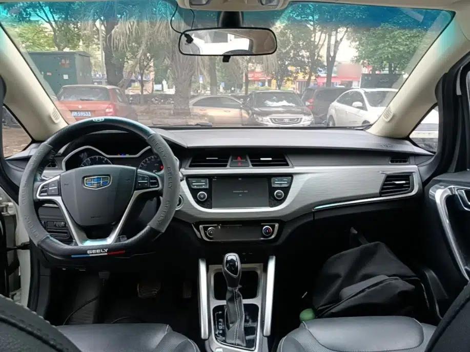 Geely Auto Vision X3 2017 1.5L Automatic Luxury Model — миниатюра 13