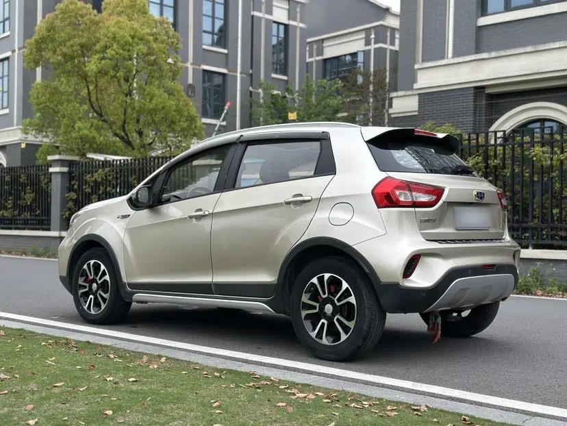 Geely Auto Vision X3 2017 1.5L Automatic Luxury Model — миниатюра 6