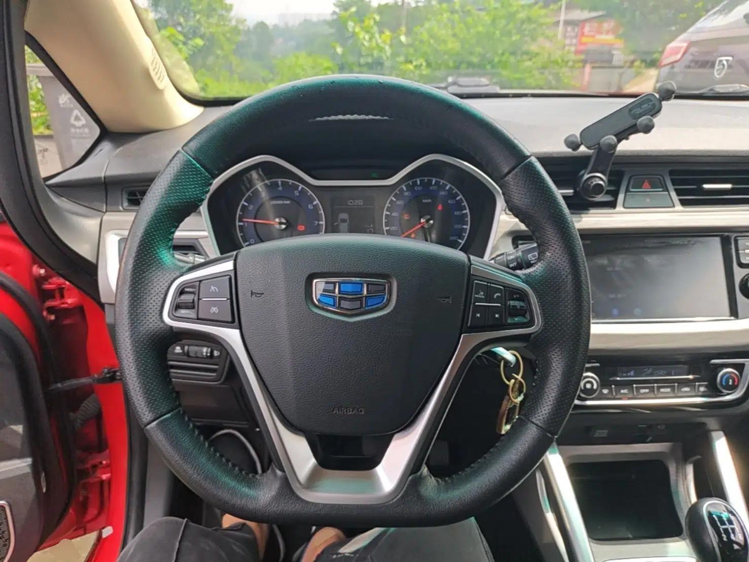 Geely Auto Vision X3 2017 1.5L Manual Luxury Model — миниатюра 14