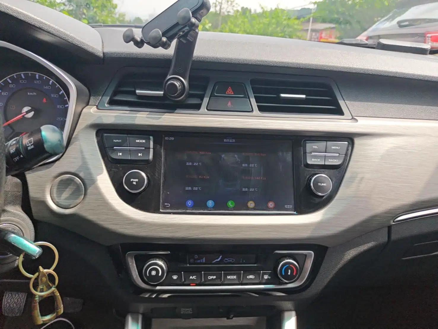 Geely Auto Vision X3 2017 1.5L Manual Luxury Model — миниатюра 16