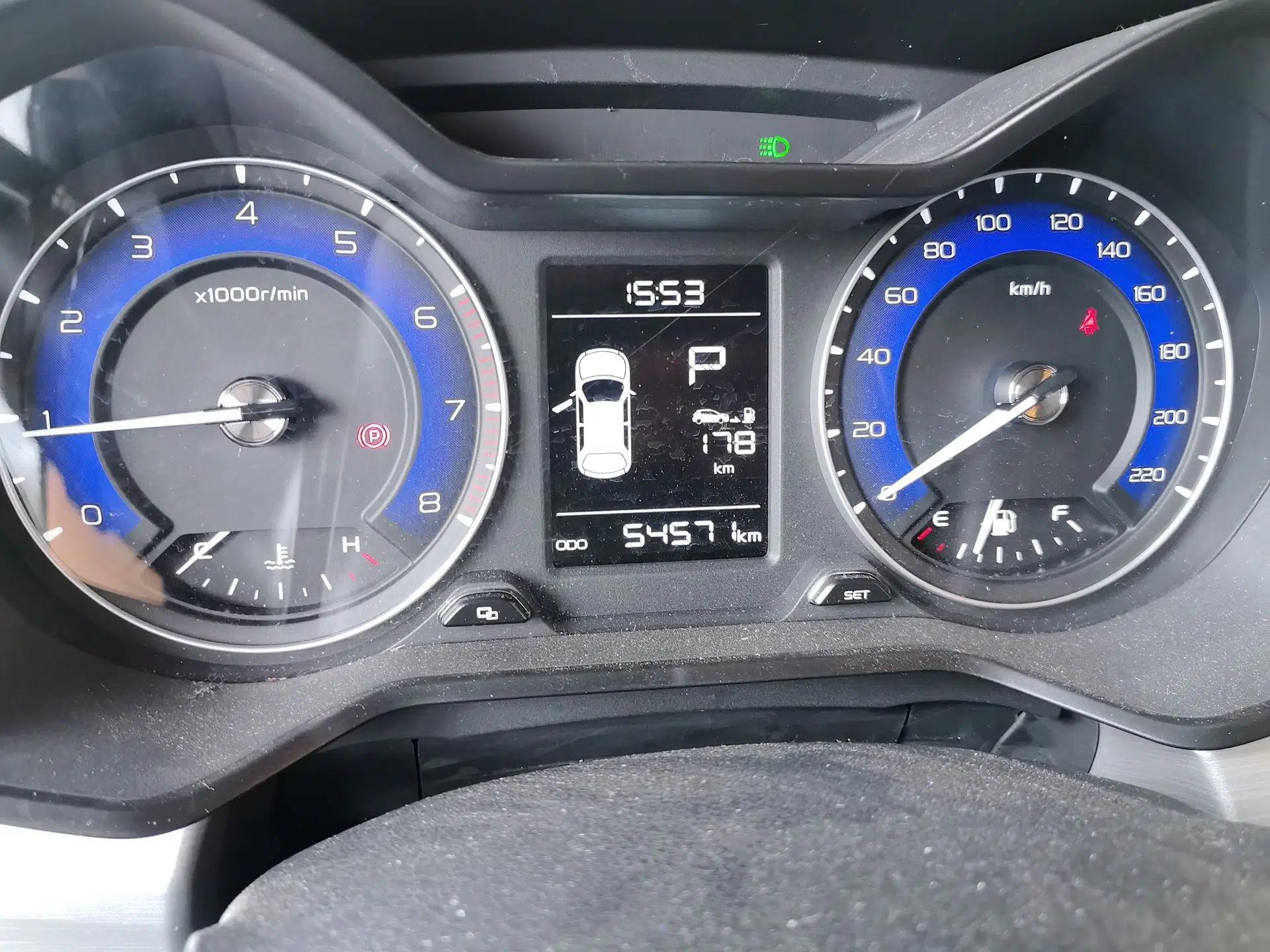 Geely Auto Vision X3 2019 Upgraded Model 1.5L CVT Elite Version — миниатюра 12