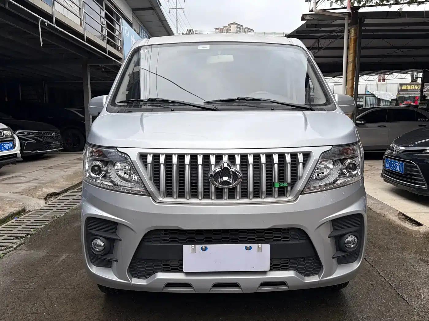 Changan Ruixing M60 2025 Model 1.6L CNG 120L Gas Cylinder Comfort Passenger Bus (6 Seats) — миниатюра 2