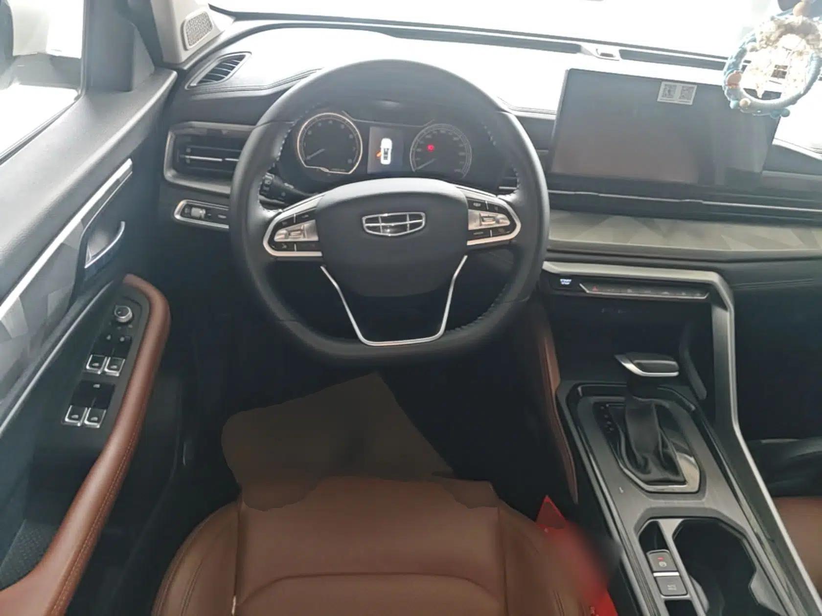 Geely Auto Vision X6 2021 PRO 1.4T Automatic Prestige Model — миниатюра 14