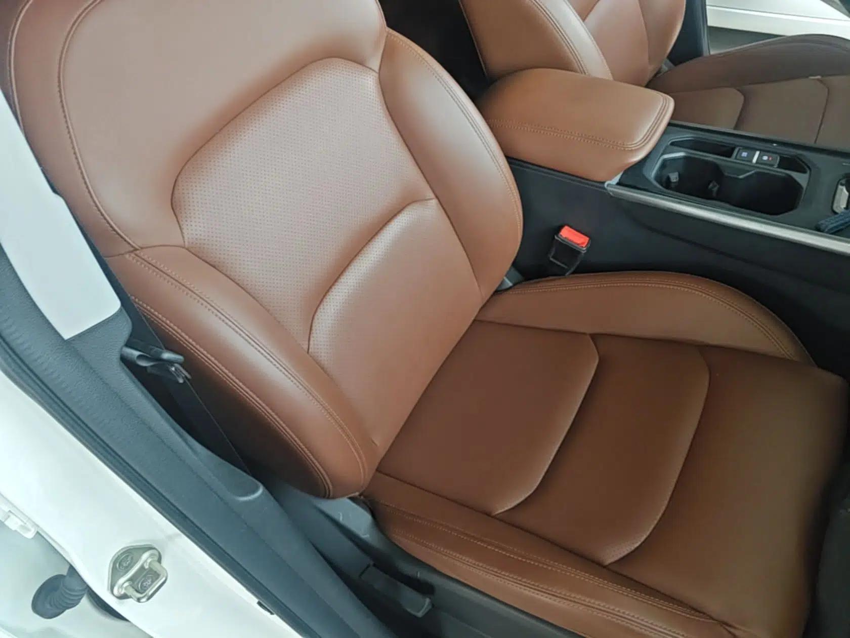 Geely Auto Vision X6 2021 PRO 1.4T Automatic Prestige Model — миниатюра 23