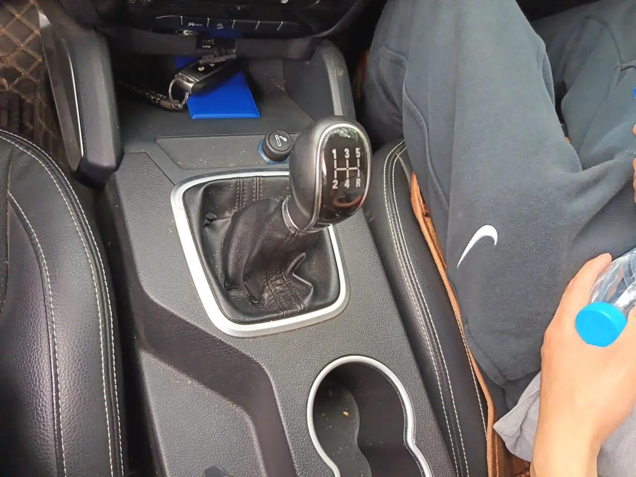 Geely Auto Vision X6 2016 1.8L Manual Luxury Model — миниатюра 15