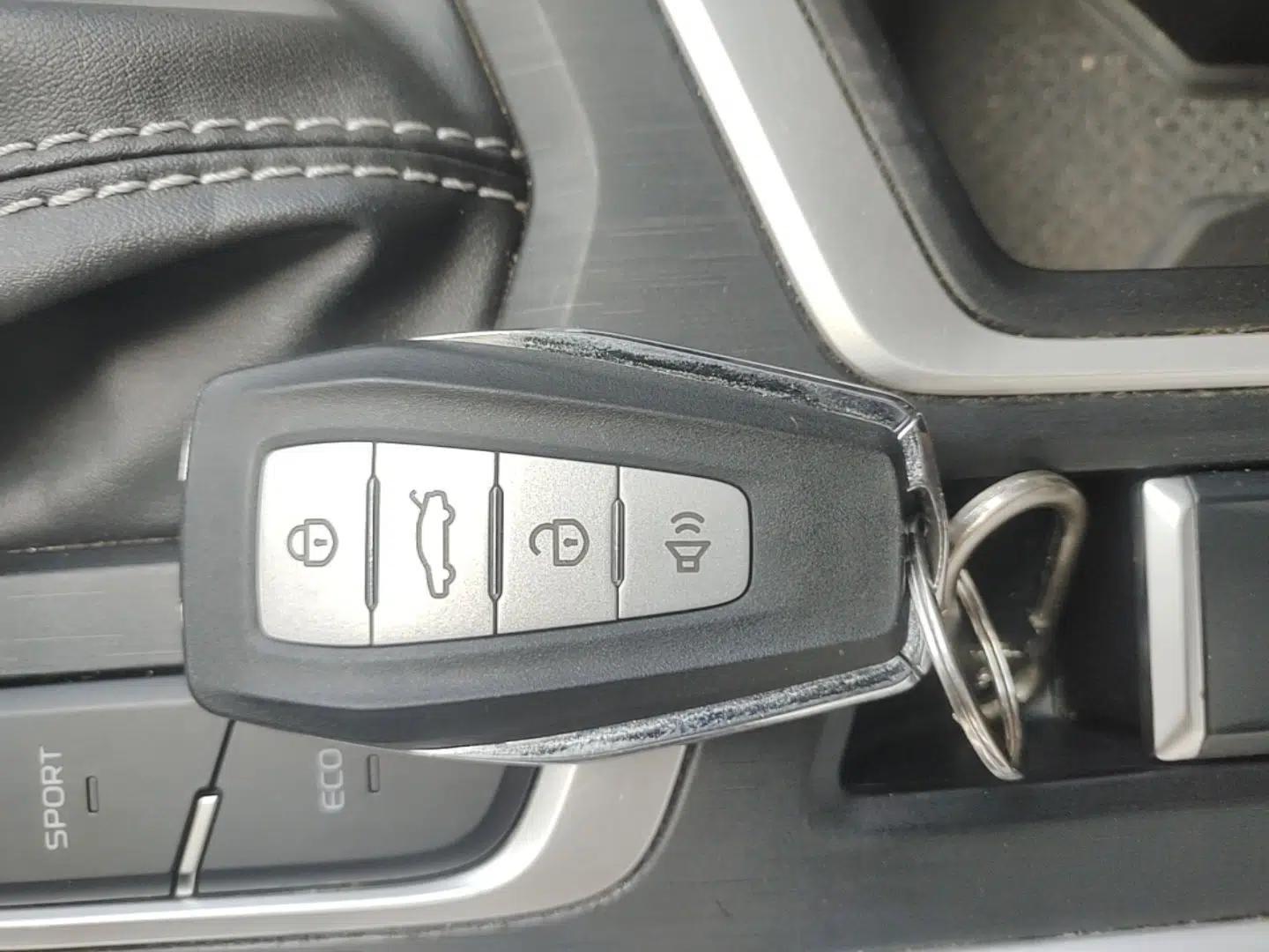 Geely Auto Vision X6 2020 1.4T CVT Luxury Edition — миниатюра 12