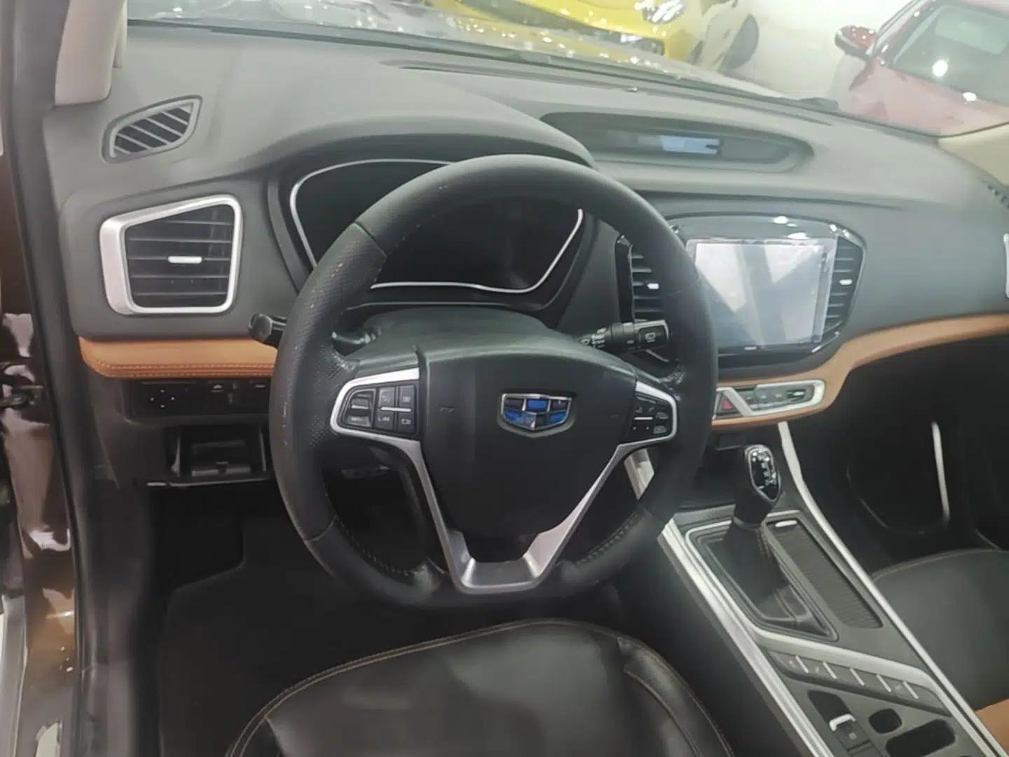 Geely Auto Vision X6 2018 1.4T CVT 4G Connected Luxury Version — миниатюра 14