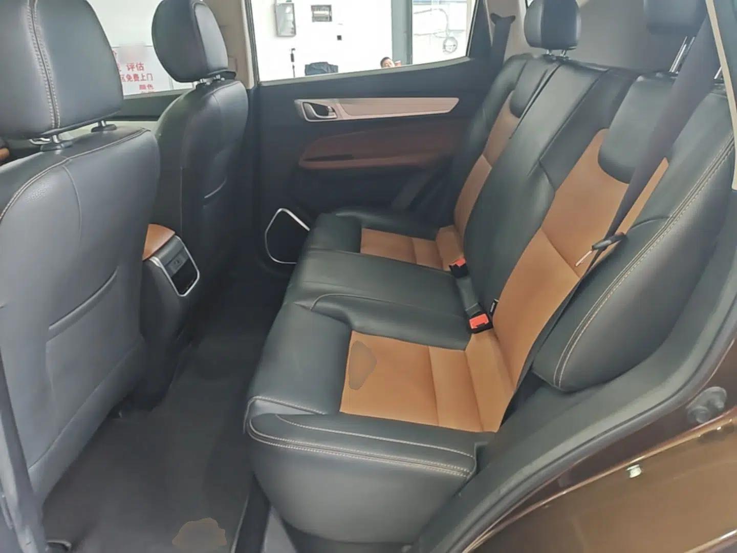 Geely Auto Vision X6 2018 1.4T CVT 4G Connected Luxury Version — миниатюра 20
