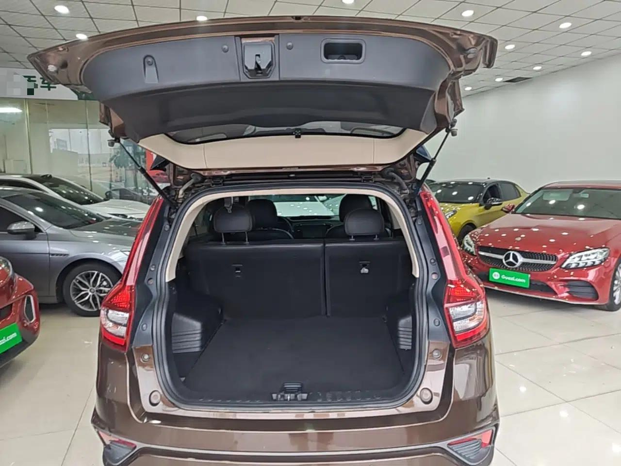 Geely Auto Vision X6 2018 1.4T CVT 4G Connected Luxury Version — миниатюра 22