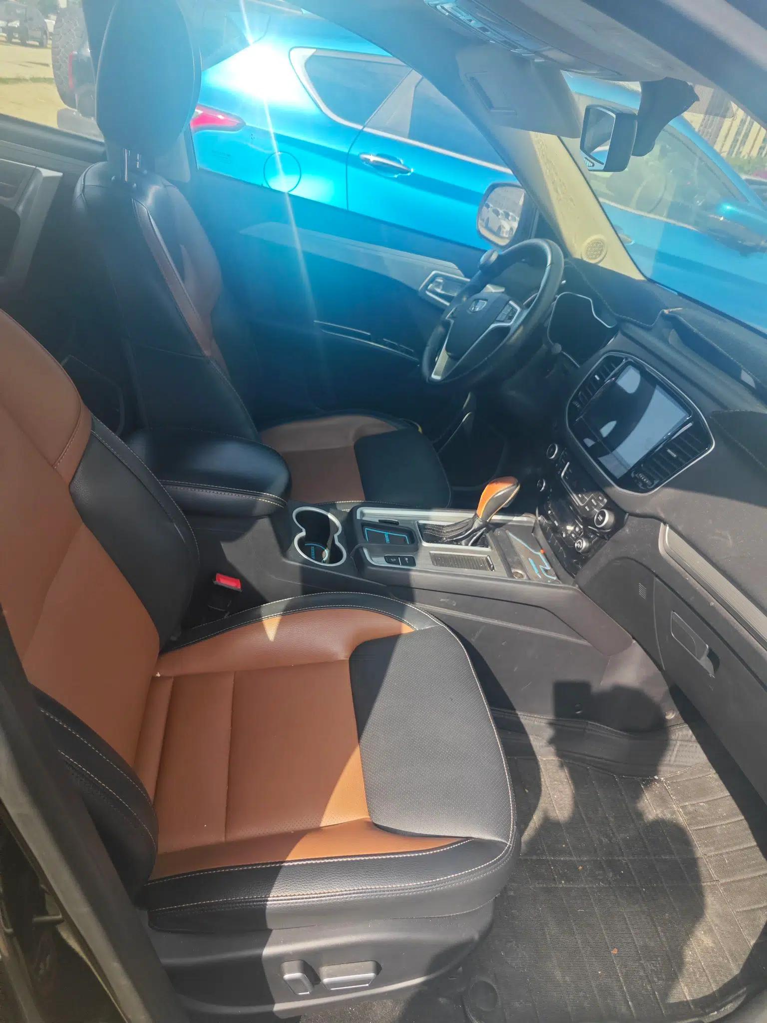 Geely Auto Vision X6 2016 1.3T CVT Flagship Model — миниатюра 7