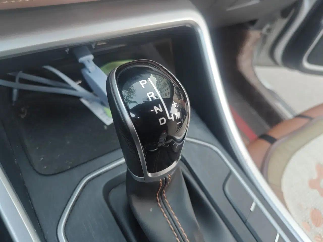 Geely Auto Vision X6 2020 1.4T CVT Asian Games Edition — миниатюра 15