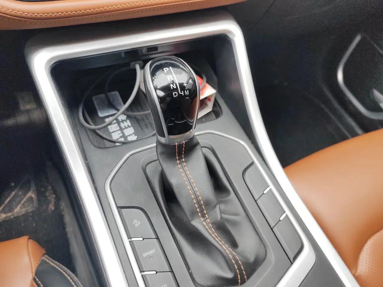 Geely Auto Vision X6 2020 1.4T CVT Asian Games Edition — миниатюра 15
