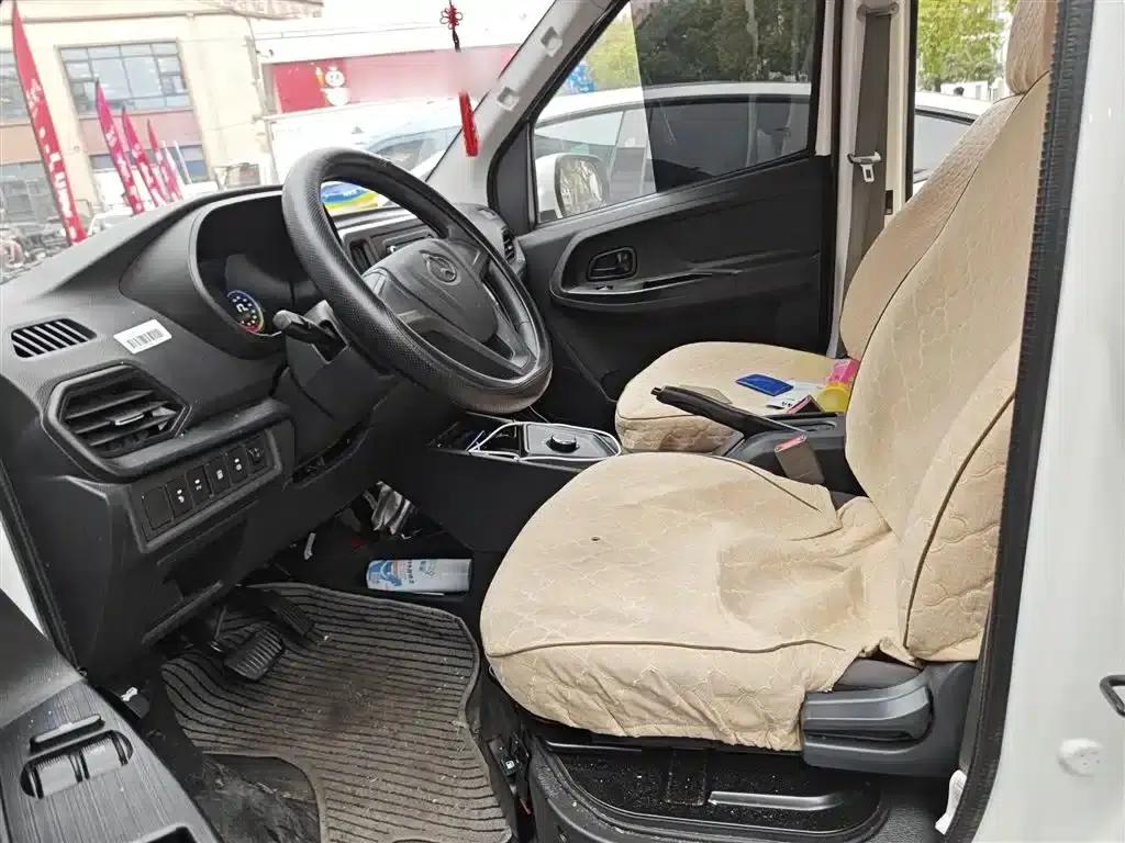 Changan Ruixing EM80 2025 Passenger Edition Comfort Model 6 Seats 300km Range Double Door — миниатюра 8