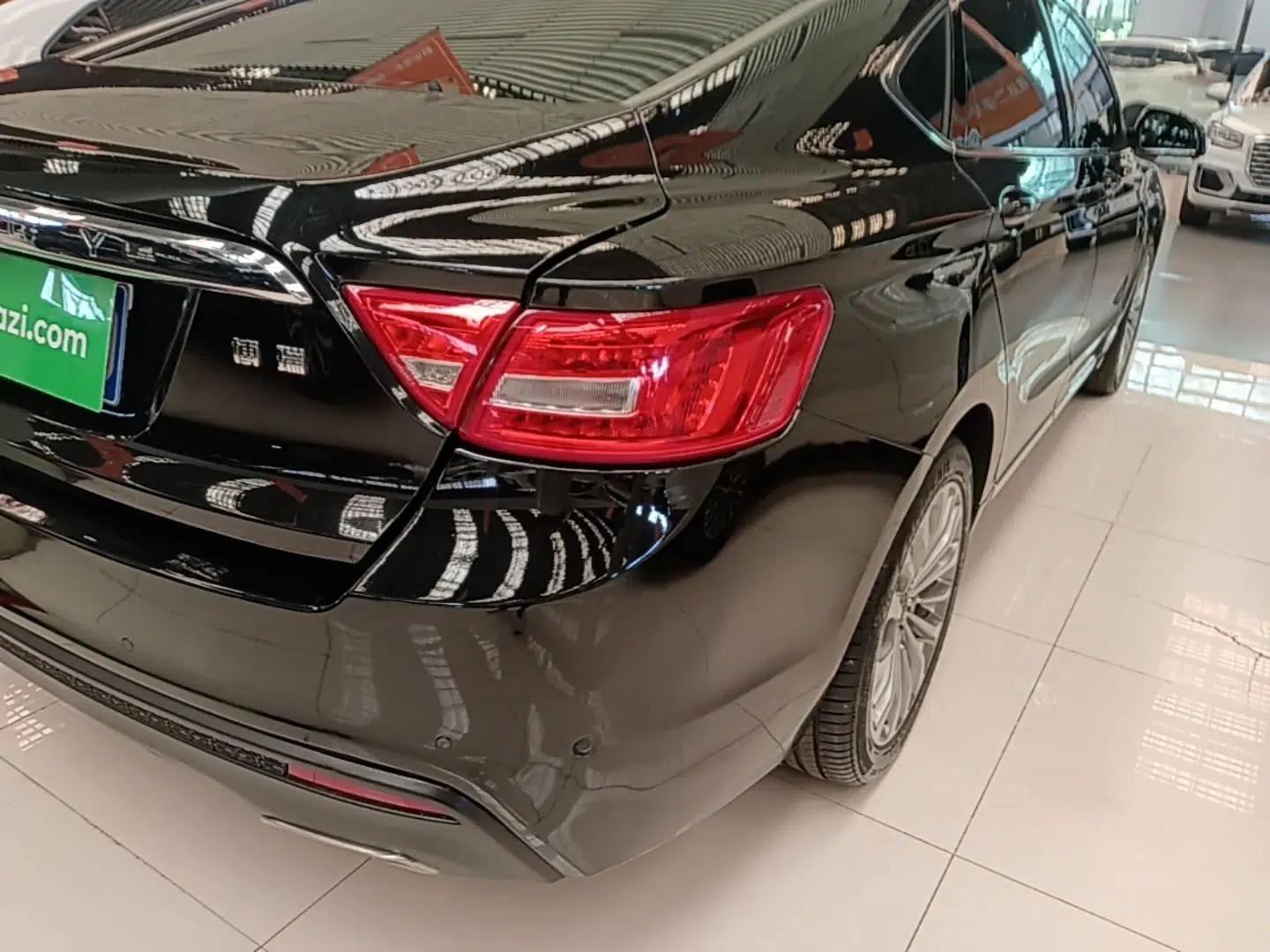 Geely Auto Emgrand GT 2015 1.8T Flagship Model — миниатюра 7