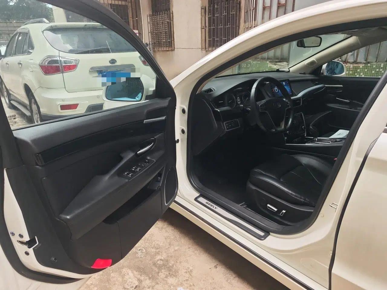 Geely Auto Emgrand GT 2015 1.8T Comfort Model — миниатюра 17