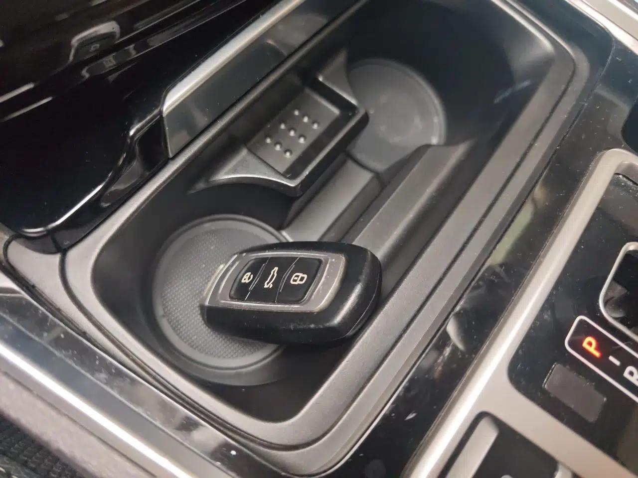 Geely Auto Emgrand GT 2015 1.8T Comfort Model — миниатюра 9