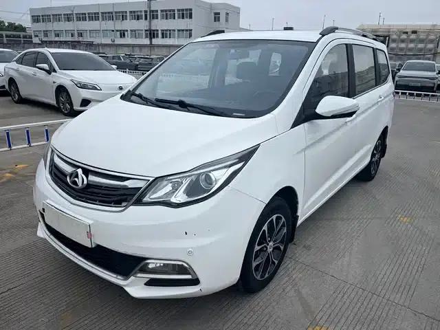 Changan Oushang A600 2016 1.5L Manual Deluxe 7-Seater