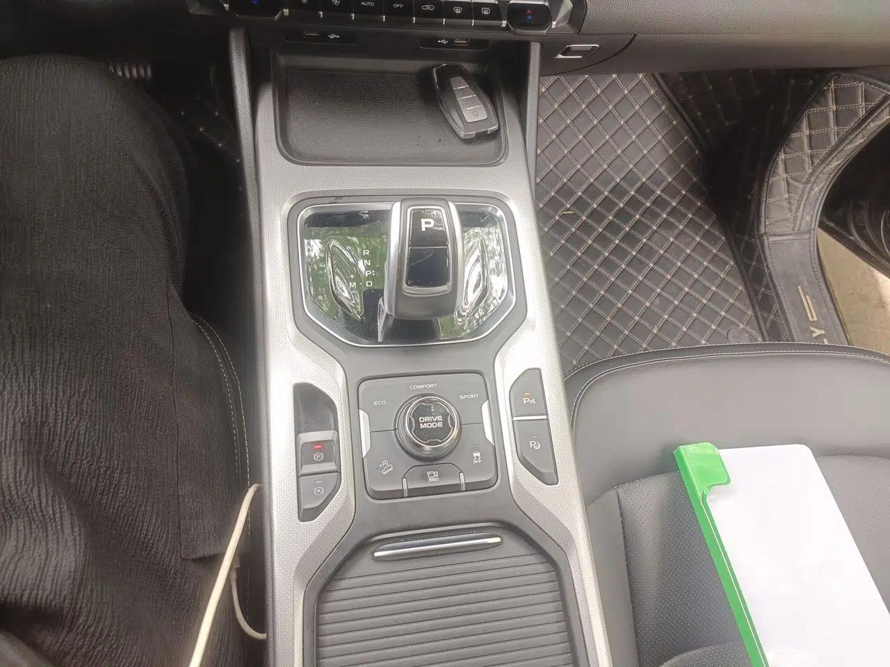 Geely Auto Haoyue 2020 1.8TD DCT Flagship 7-Seater — миниатюра 15