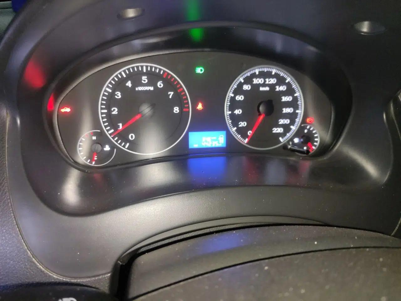 Geely Auto Diamond 2016 1.5L Manual Elite Edition — миниатюра 13