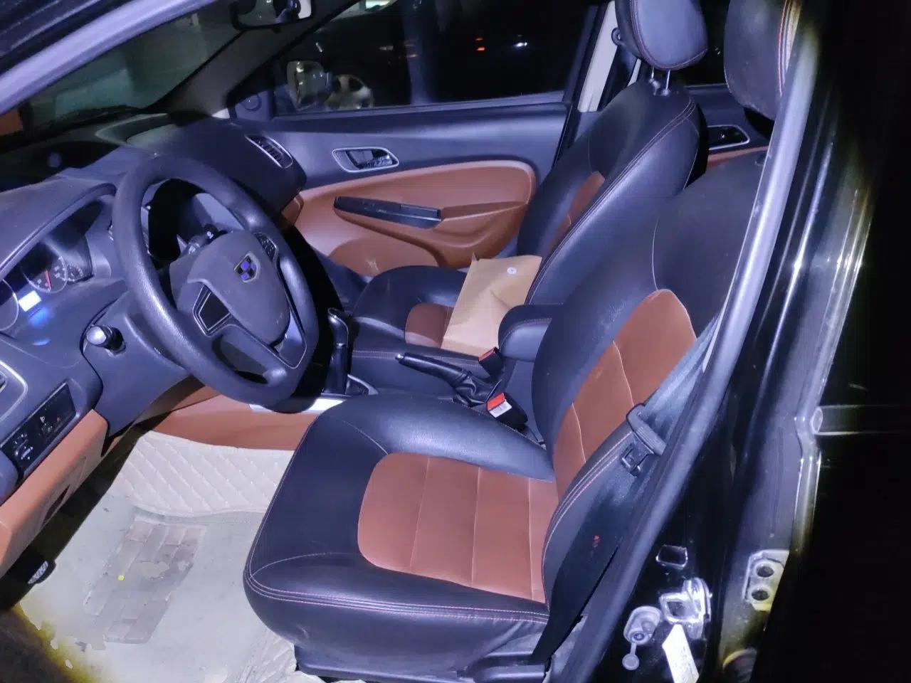 Geely Auto Diamond 2016 1.5L Manual Elite Edition — миниатюра 16