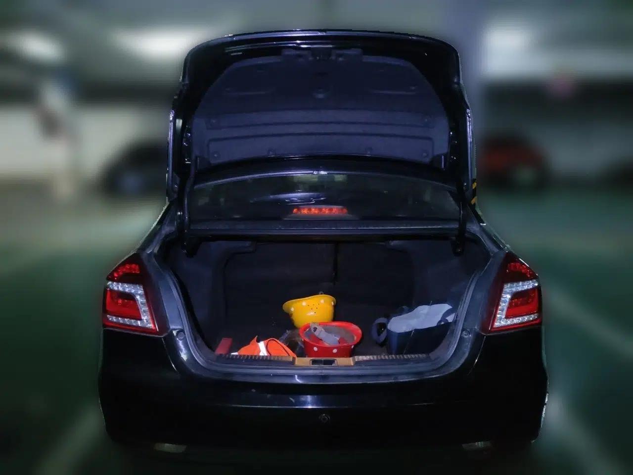 Geely Auto Diamond 2016 1.5L Manual Elite Edition — миниатюра 20