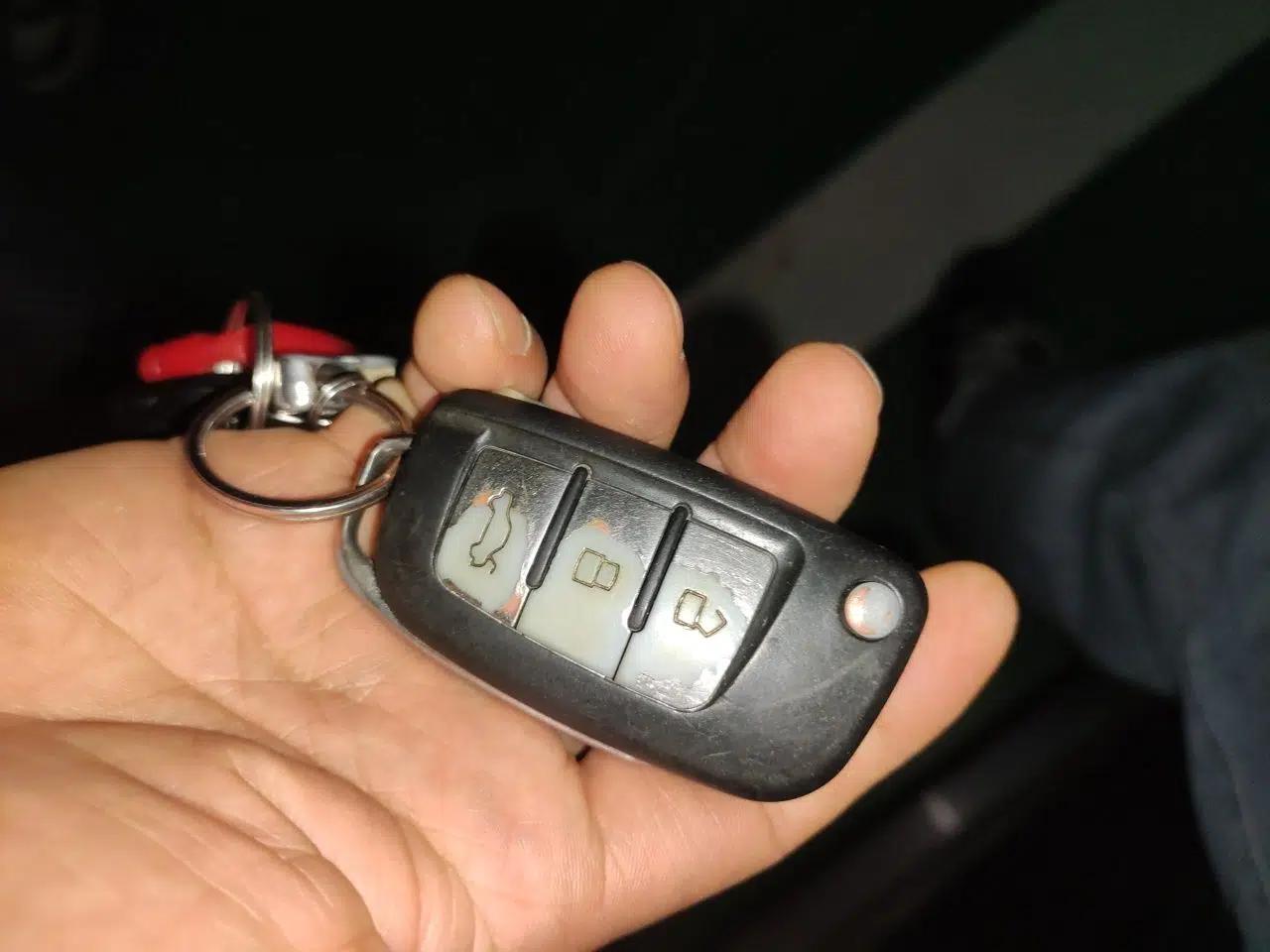 Geely Auto Diamond 2016 1.5L Manual Elite Edition — миниатюра 9