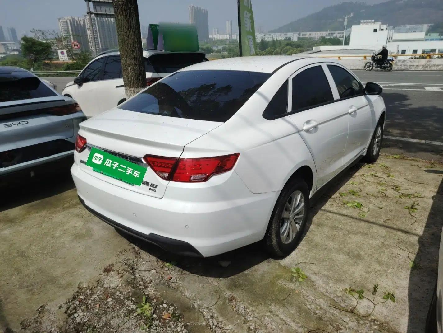 Geely Auto Emgrand New Energy 2022 EV Pro Ride-Hailing Version Lithium Iron Phosphate — миниатюра 6