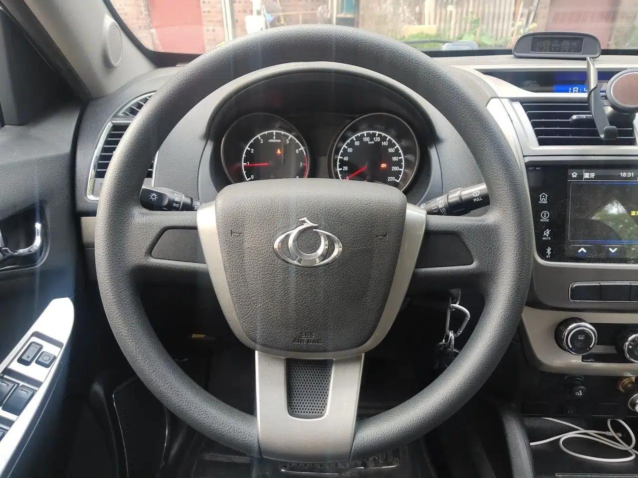 Geely Auto GX7 2015 Classic Edition 1.8L Manual Urban Model China V Standard — миниатюра 11