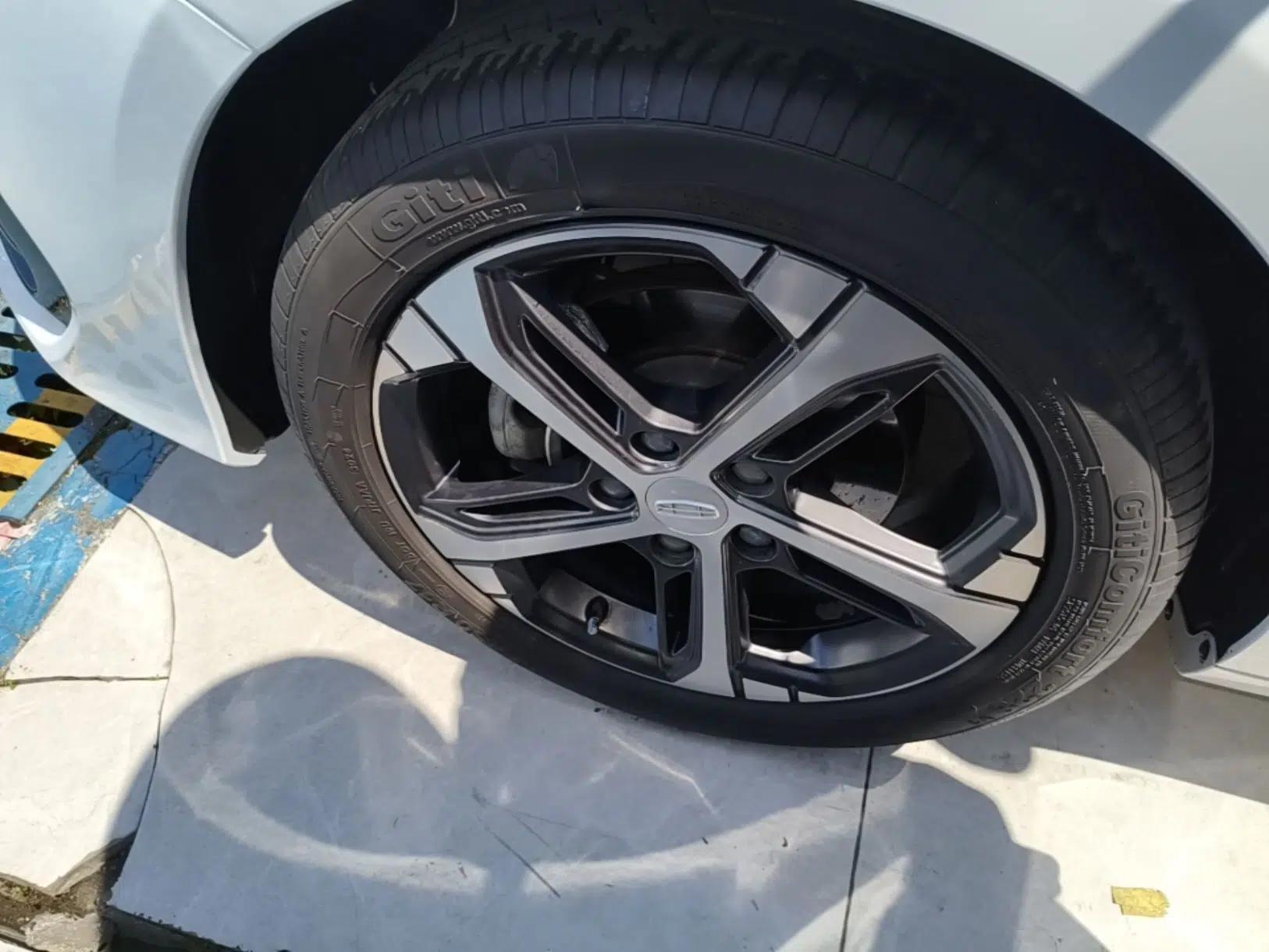 Geely Auto Emgrand L 2022 1.4T CVT Flagship Edition — миниатюра 8