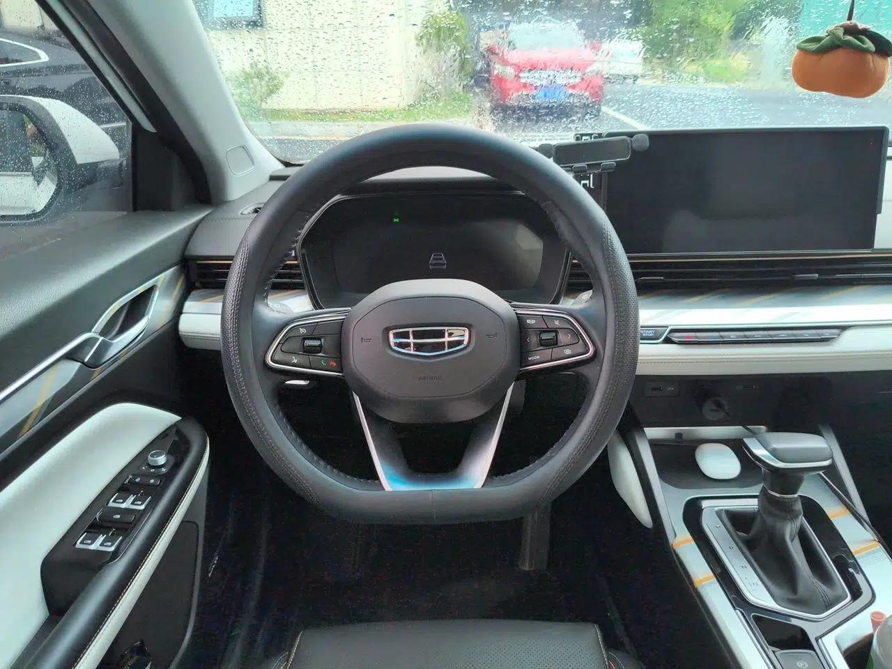 Geely Auto Emgrand L 2022 1.4T CVT Flagship Edition — миниатюра 11