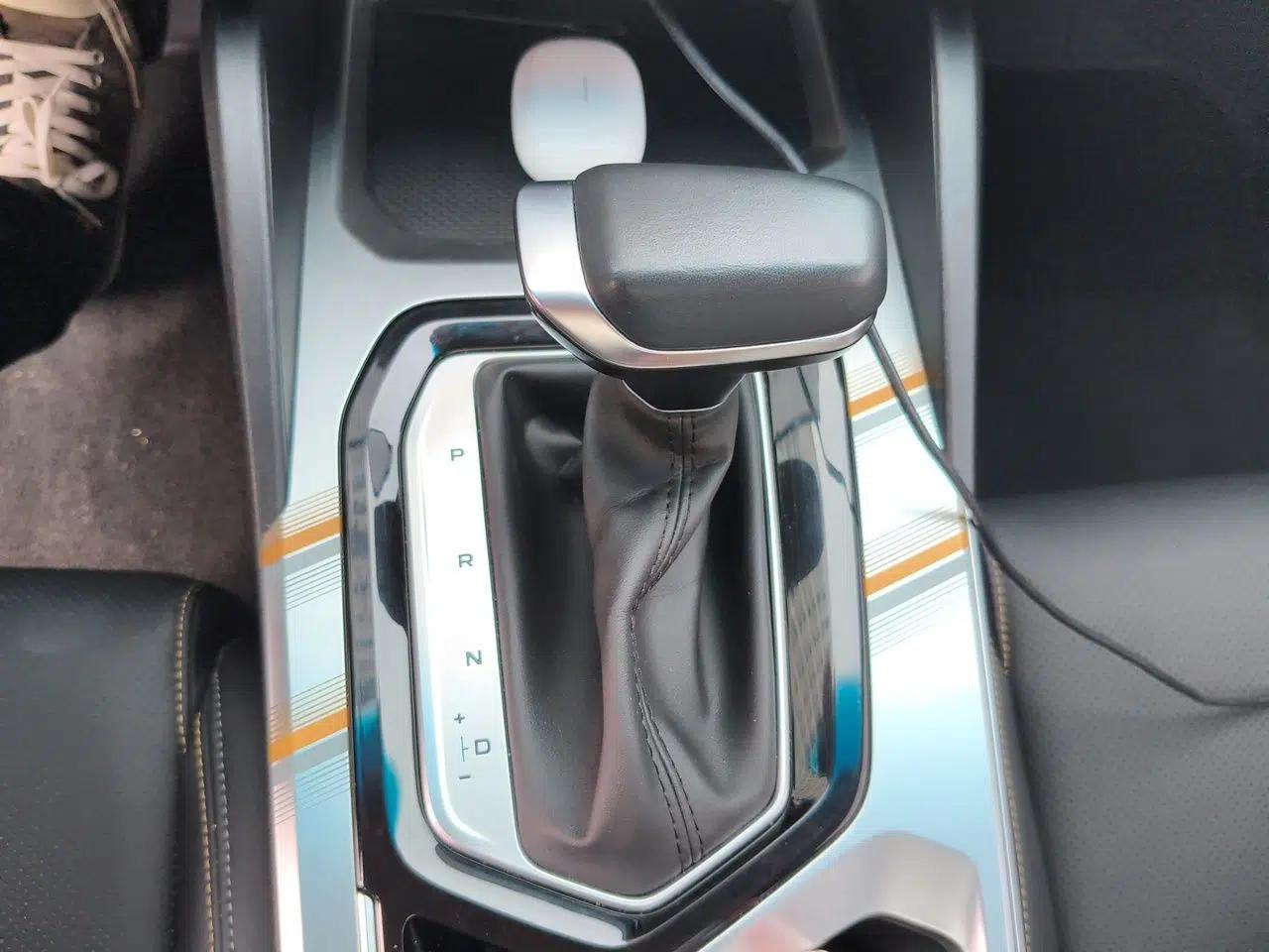 Geely Auto Emgrand L 2022 1.4T CVT Flagship Edition — миниатюра 15
