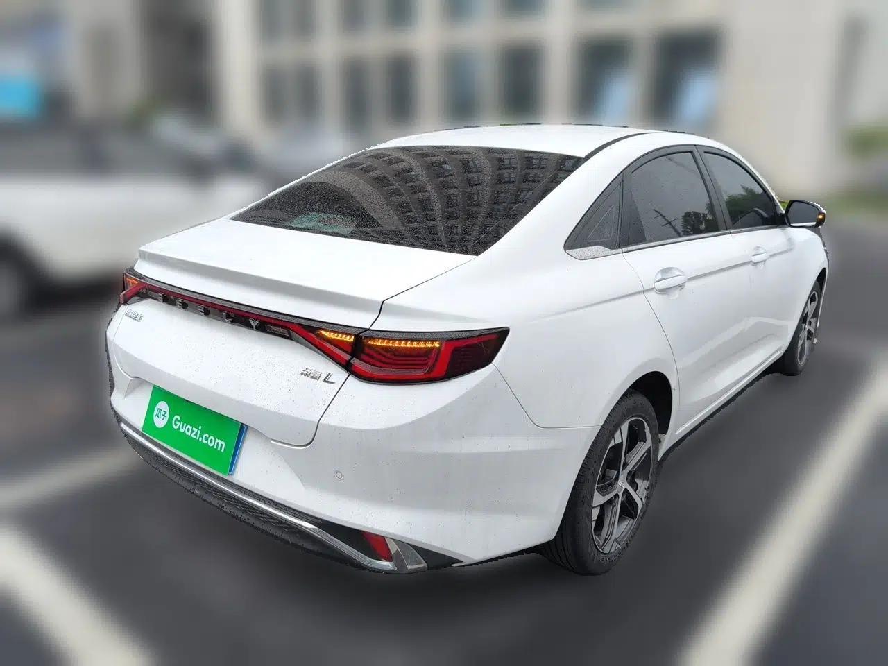 Geely Auto Emgrand L 2022 1.4T CVT Flagship Edition — миниатюра 6