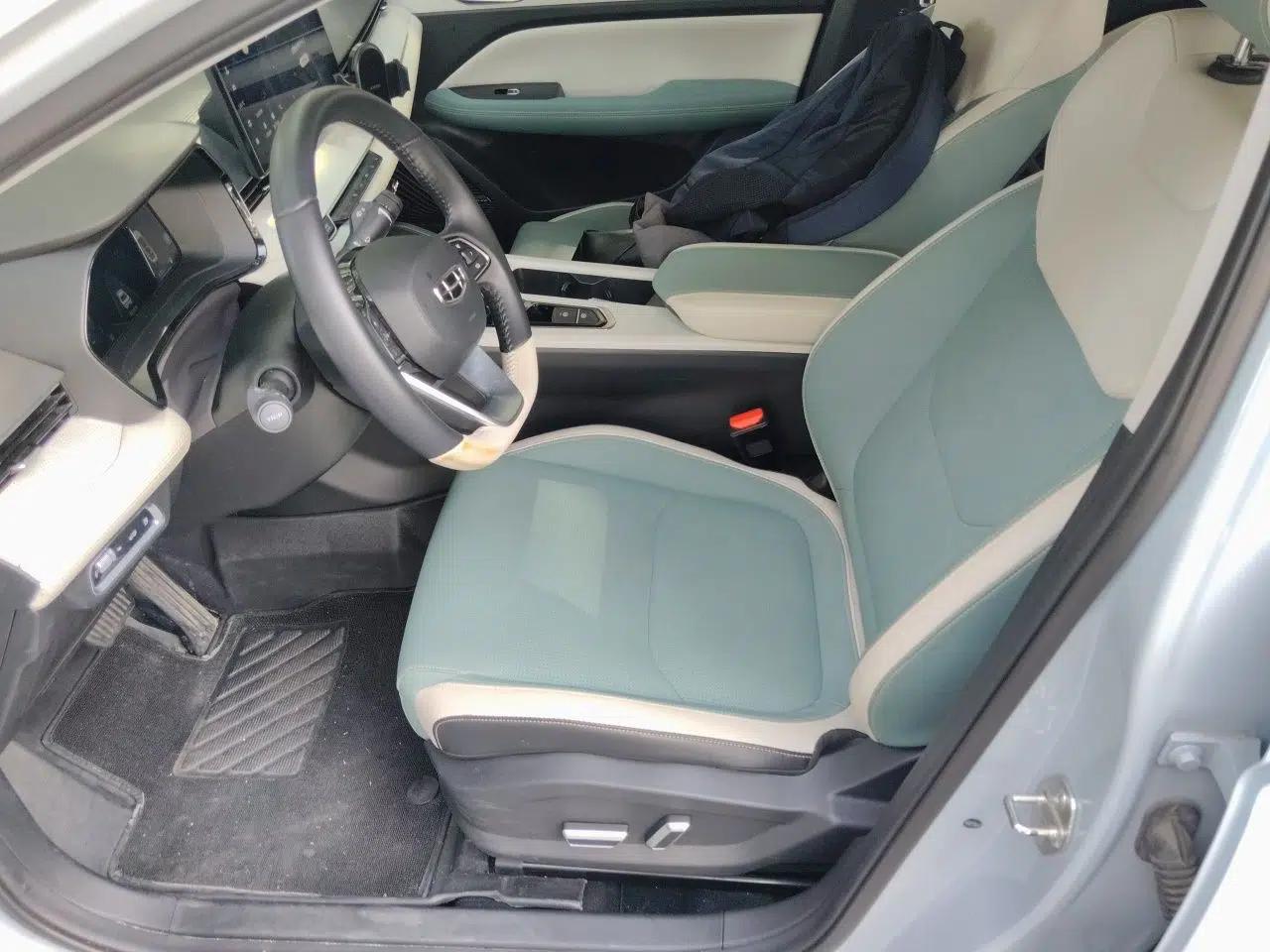 Geely Auto Emgrand L HiP 2022 1.5TD-DHT Pro 100KM Super Rui — миниатюра 16