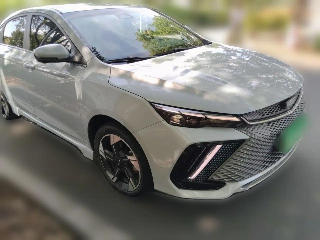 Geely Auto Emgrand L HiP 2022 1.5TD-DHT Pro 100KM Super Rui — миниатюра 3