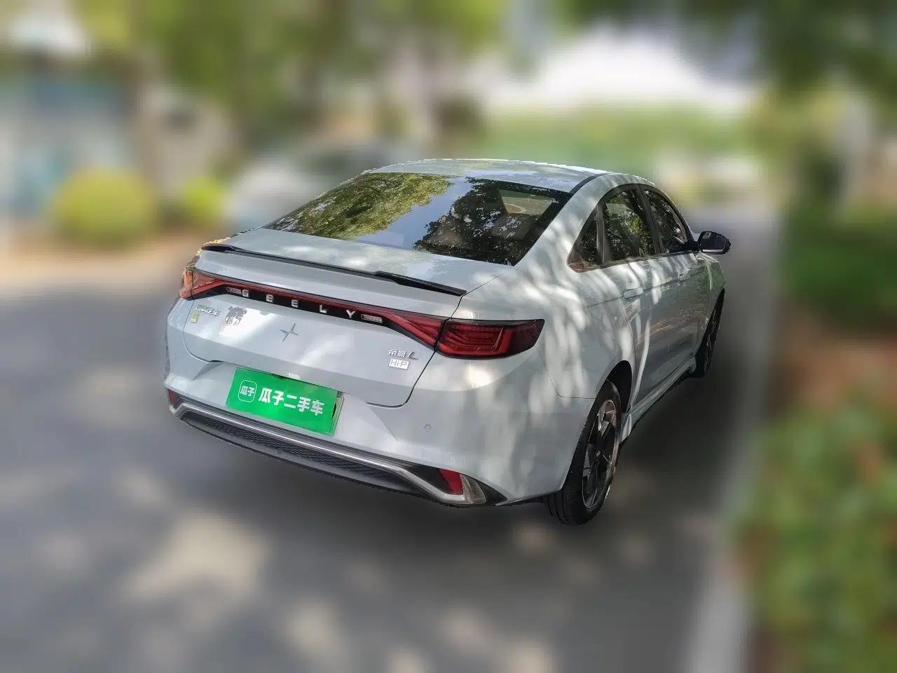 Geely Auto Emgrand L HiP 2022 1.5TD-DHT Pro 100KM Super Rui — миниатюра 6