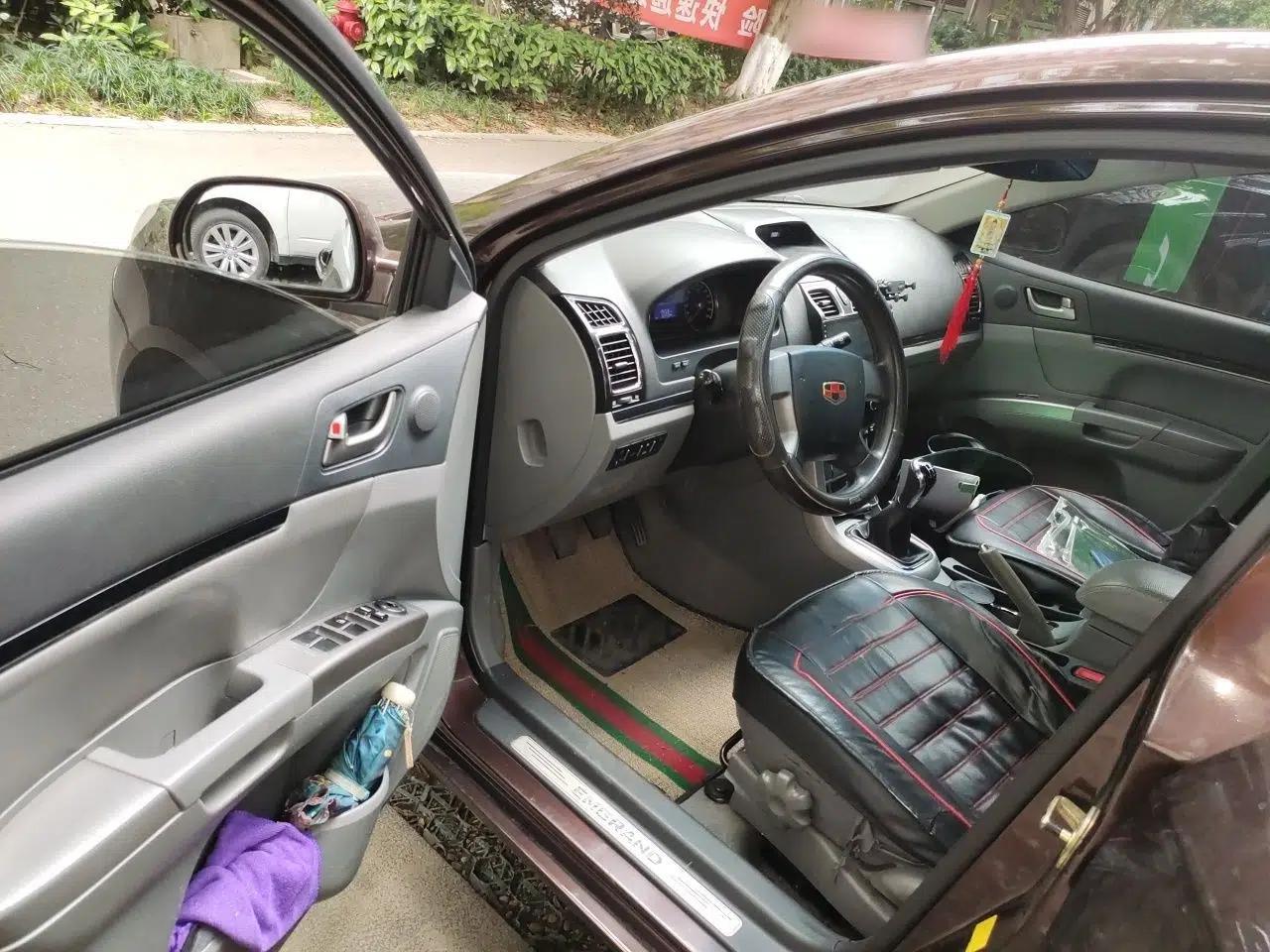 Geely Auto Classic Emgrand 2012 Sedan 1.5L Manual Standard Model — миниатюра 17