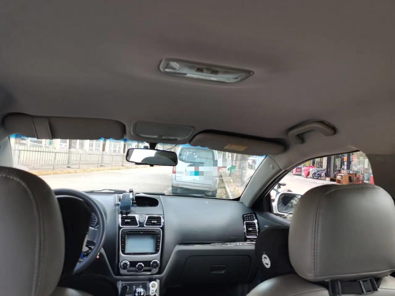 Geely Auto Classic Emgrand 2013 Sedan 1.5L Manual Entry-Level Model — миниатюра 19