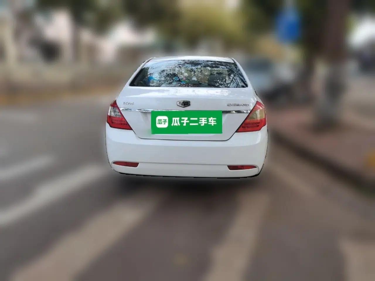 Geely Auto Classic Emgrand 2013 Sedan 1.5L Manual Entry-Level Model — миниатюра 5