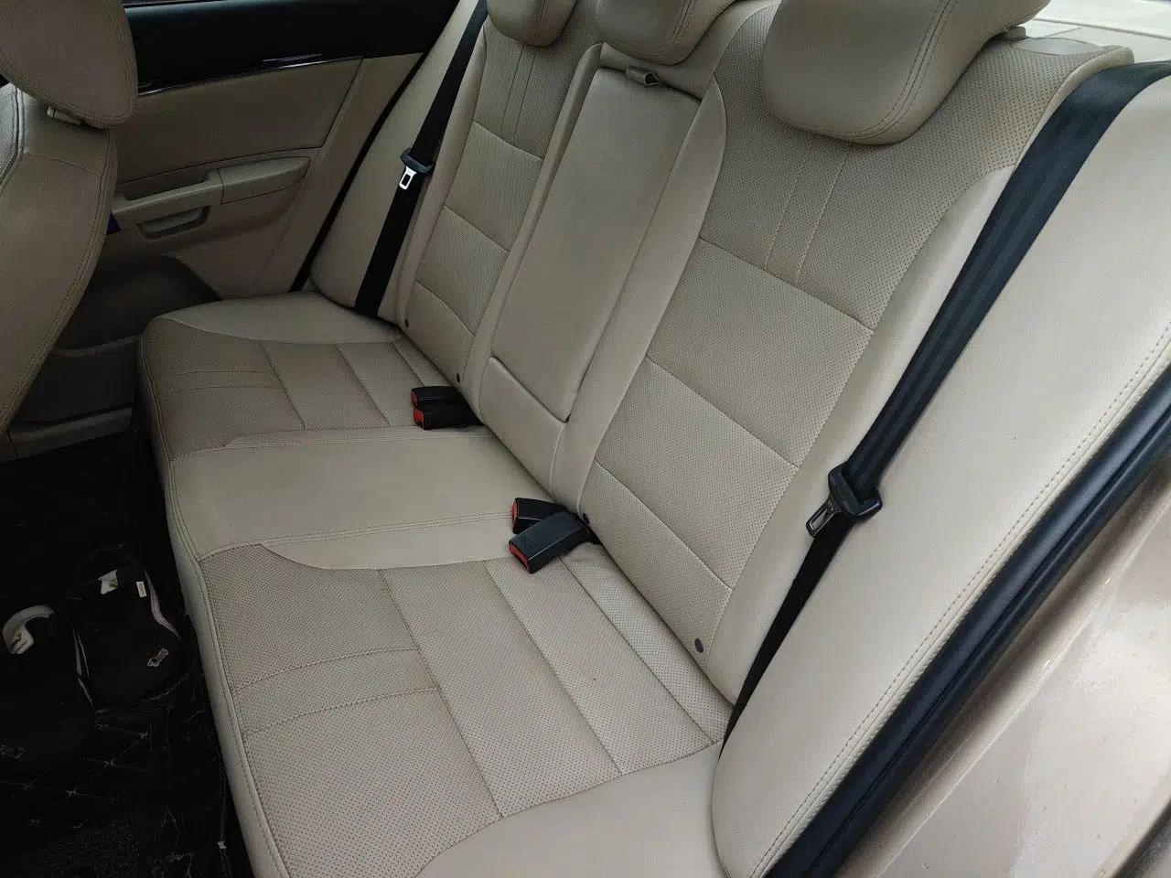 Geely Auto Classic Emgrand 2013 Sedan 1.8L Manual Luxury Model — миниатюра 18