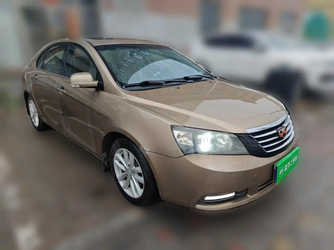 Geely Auto Classic Emgrand 2013 Sedan 1.8L Manual Luxury Model — миниатюра 3