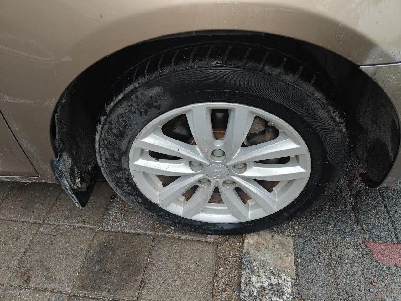 Geely Auto Classic Emgrand 2013 Sedan 1.8L Manual Luxury Model — миниатюра 8