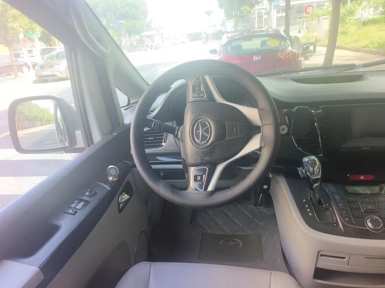 JAC Group Refine M5 2013 2.0T Gasoline Automatic Business Edition — миниатюра 11
