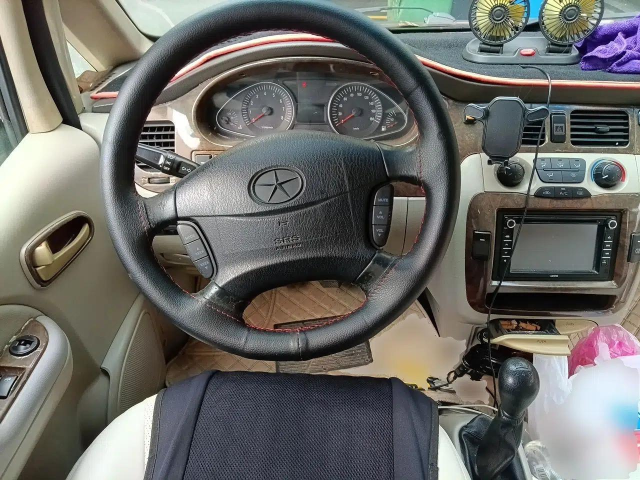 JAC Group Refine 2011 2.4L Government Procurement Version Manual Luxury Trim — миниатюра 11