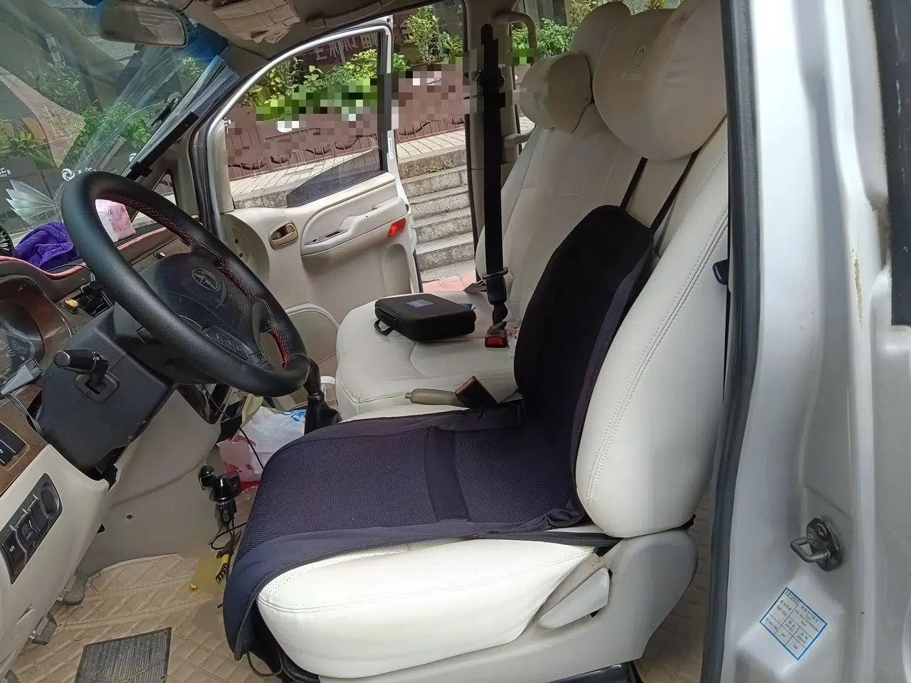 JAC Group Refine 2011 2.4L Government Procurement Version Manual Luxury Trim — миниатюра 16