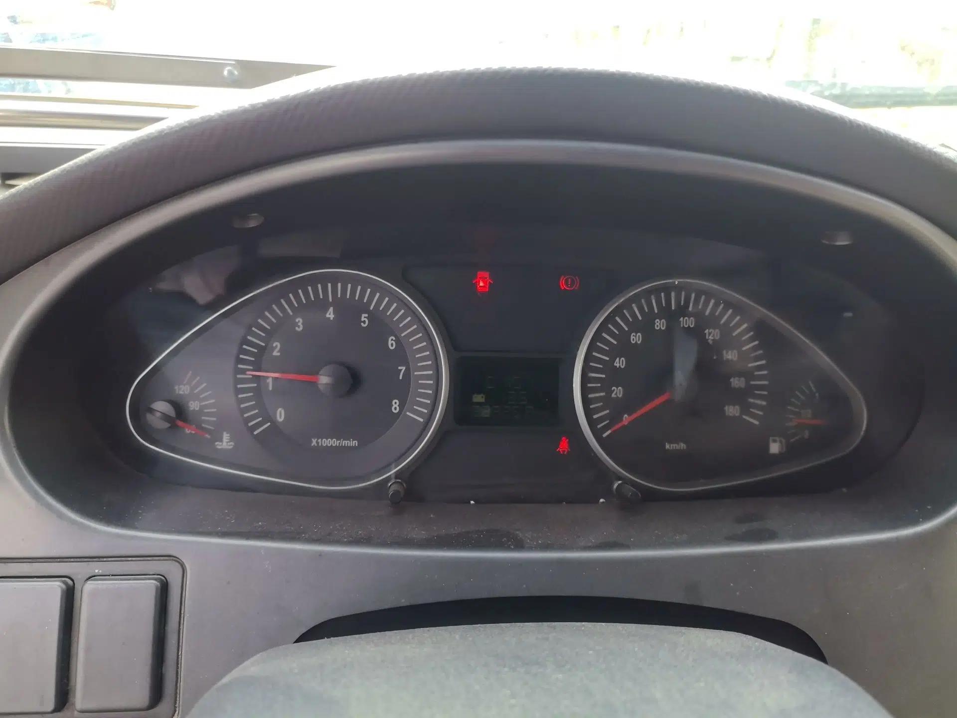 JAC Group Refine 2011 2.4L Colorful Journey Gasoline Comfort Edition HFC4GA1-C — миниатюра 12