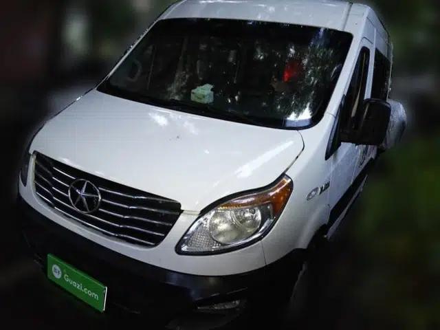 JAC Group Sunray 2017 2.0T Short-Wheelbase Mid-Roof Xingkuaiyun Multi-Purpose Commercial Vehicle