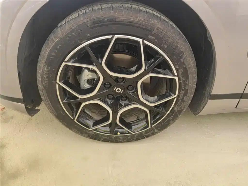 Changan Qiyuan A07 2025 Blue Whale Pure Electric Edition 625 Flagship Model — миниатюра 23
