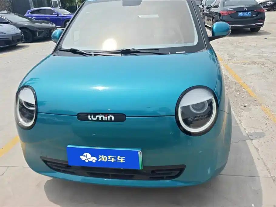 Changan Lumin 2022 Model 210km Sweet Edition — миниатюра 2